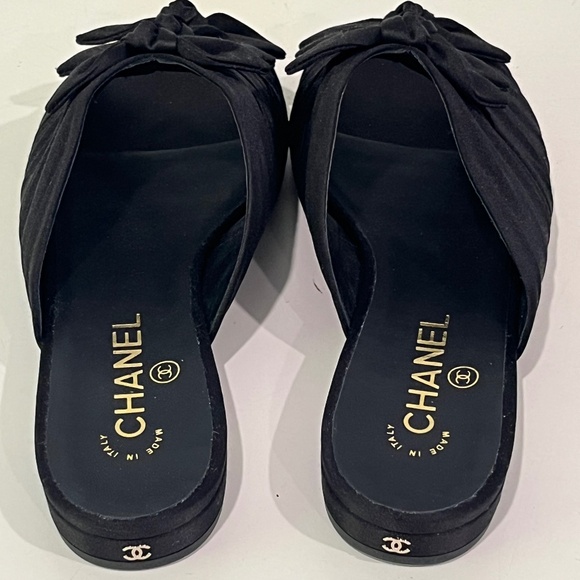 Chanel Knotted Black Satin Mule Flat Slide NEW Size EU 39.5/ US 9 MSRP $950 - Picture 7 of 11